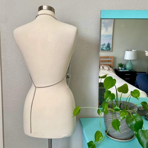 NWT Bodyrage Silver Chainmail Halter Top OSFM Clubwear Sexy New - Picture 7 of 9